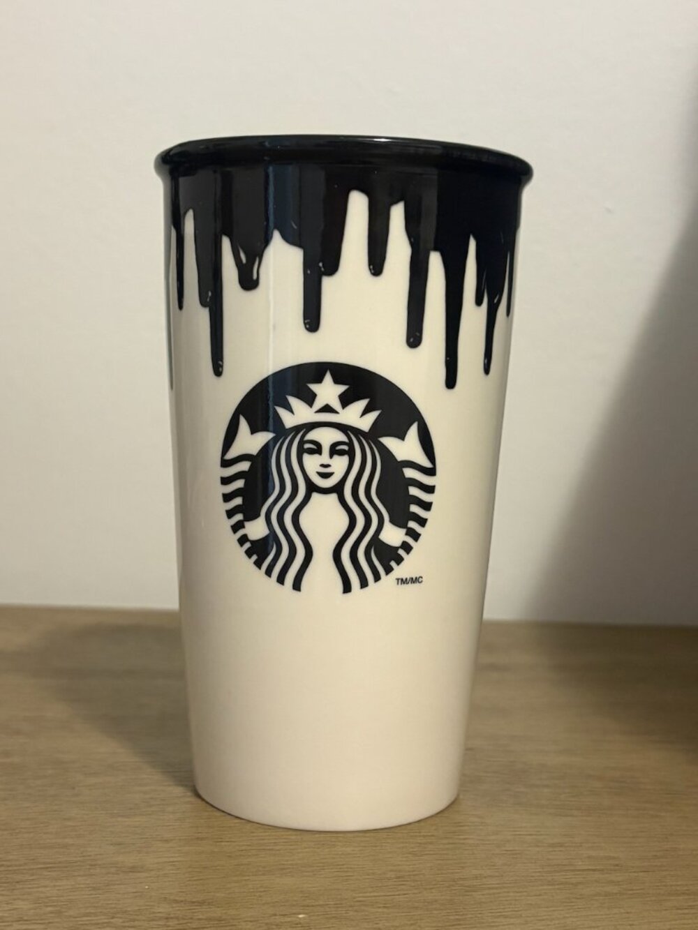 Starbucks Band of Outsiders Drip Travel Mug
